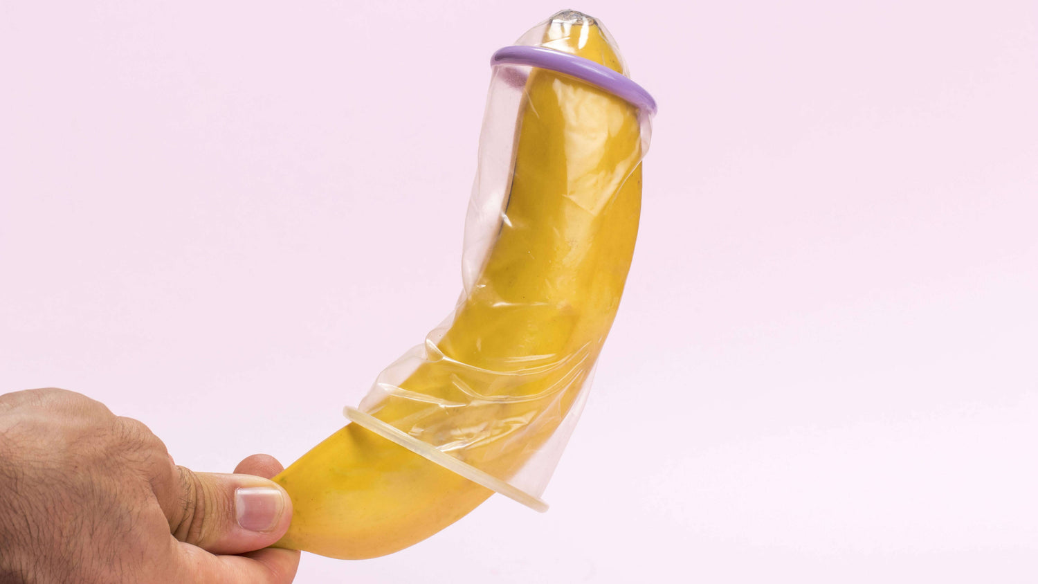 How to Use a Dildo for the First Time: A Beginner's Guide to Safe and Enjoyable Pleasure - Tarisss Sex Toy Store